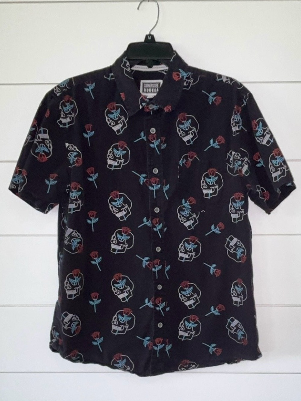Men’s Cornerstore Bodega Skull & Rose Button-Down Shirt